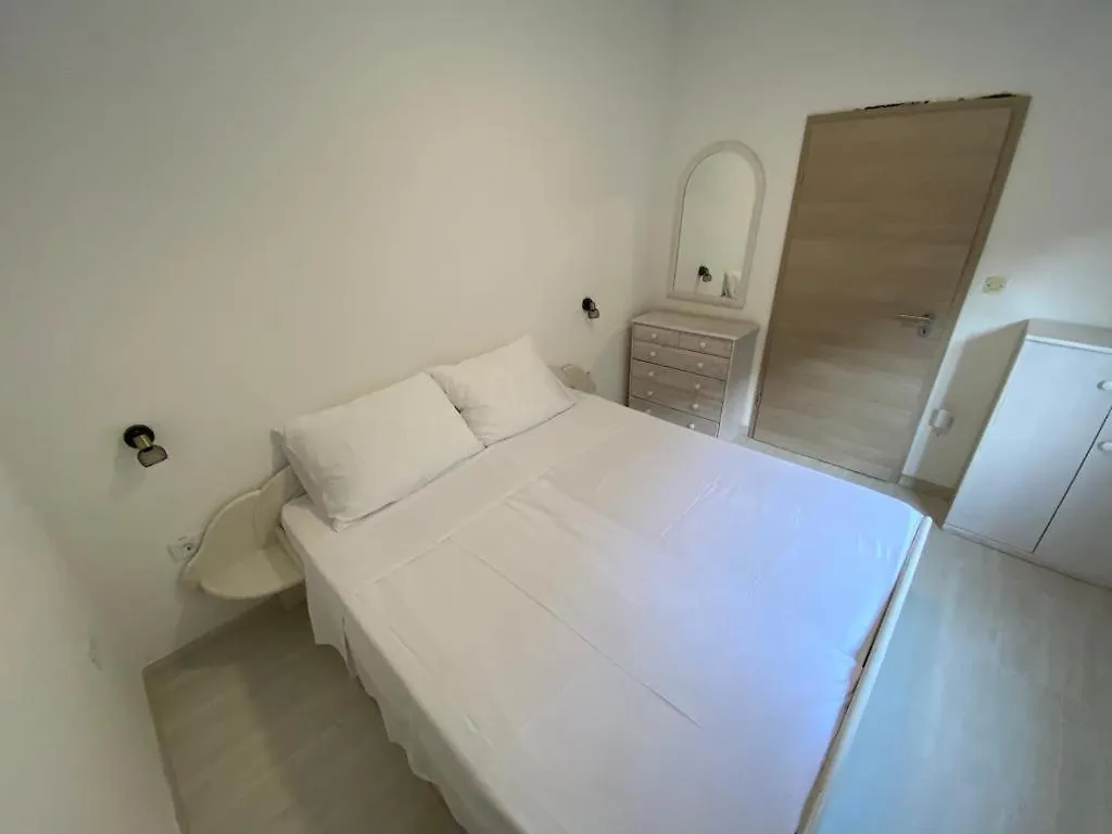 Pag Apartment Паг